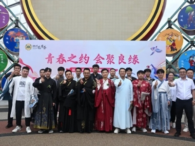 ��˾���ꅢ�ӡ��ഺ֮�s����(hu��)���������z·�ྉ������Ϧ(li��n)�x���ѻ��(d��ng)